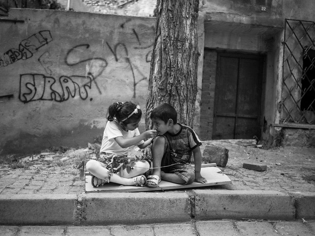 How to make a leaf whistle, Sultanahmet - Istanbul